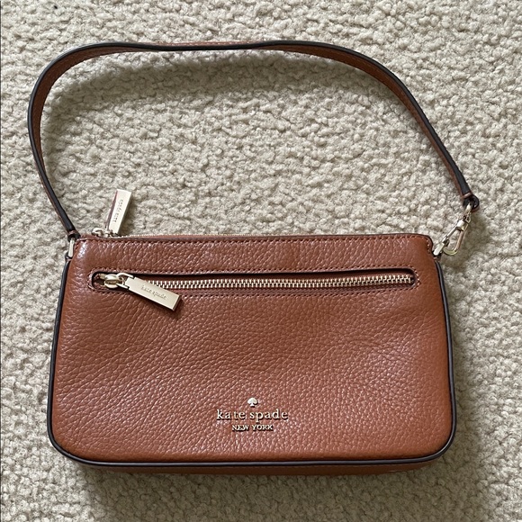 kate spade Handbags - Kate Spade Tan Leather Shoulder Bag